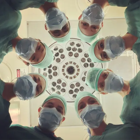 Gastric Sleeve (Operație Micșorare Stomac)